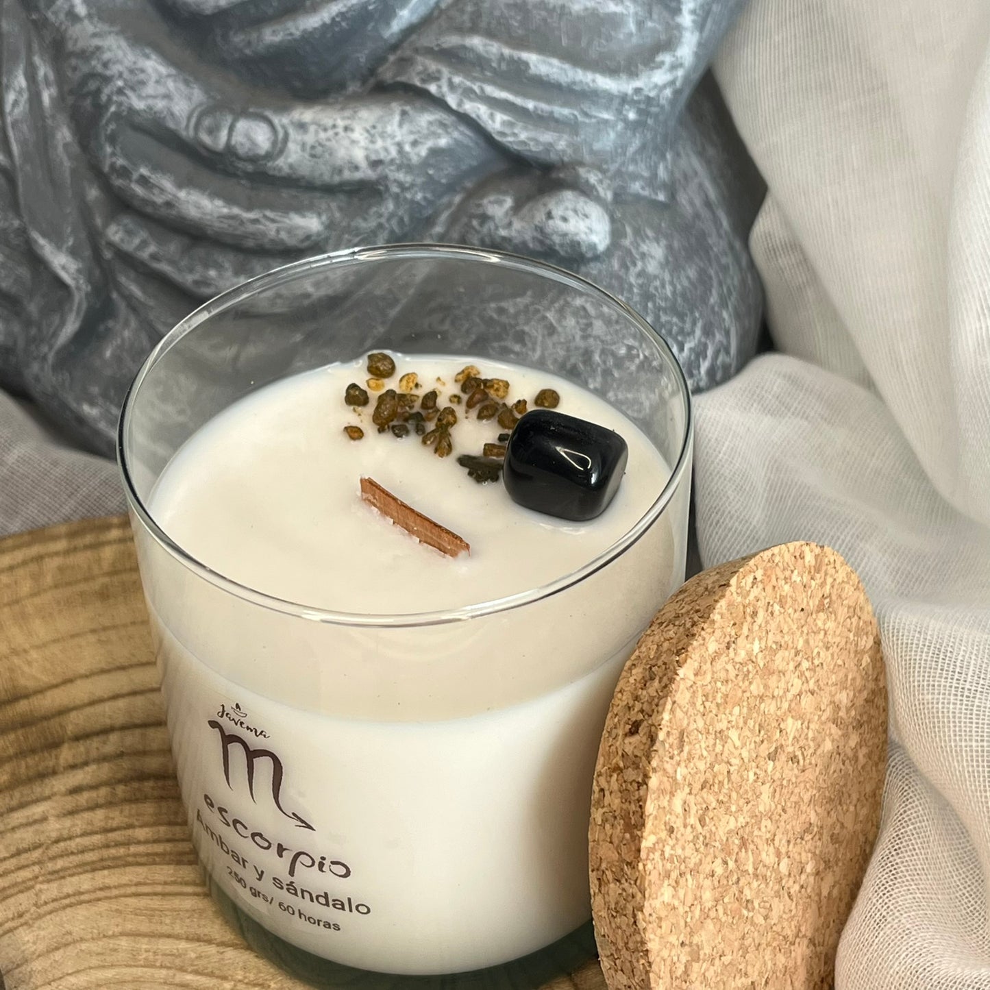 Escorpio – Pasión y Transformación