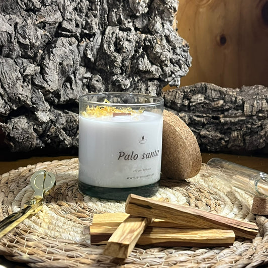 Vela Esencial Palo Santo – Energía y Limpieza