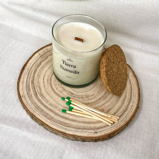 Vela Soja 250 g con Cerillas – Tierra Húmeda