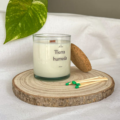 Vela Tierra Húmeda 250 g con Cerillas