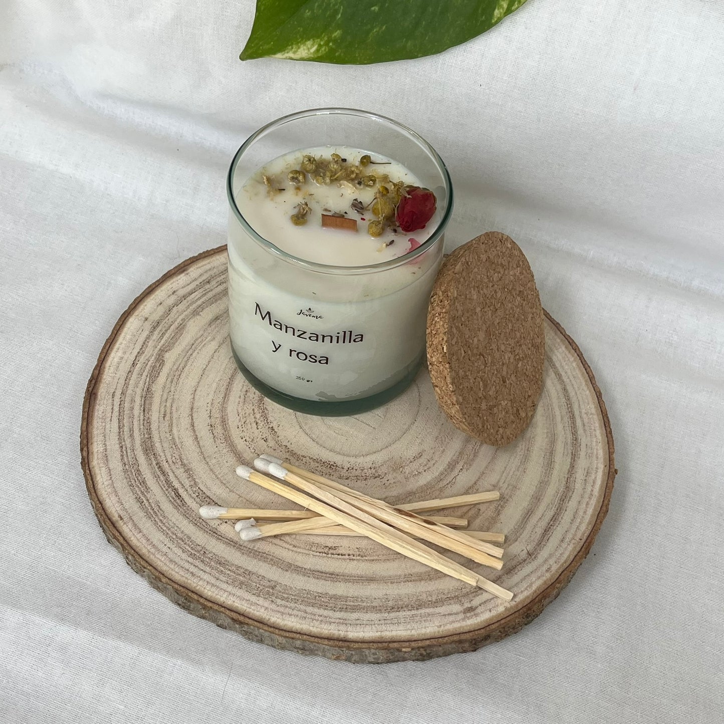 Vela Manzanilla y Rosa 250 g con Cerillas