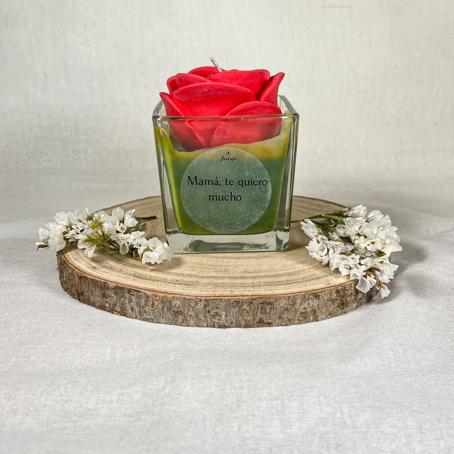 Rosa en vaso