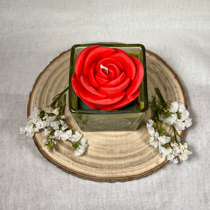 Rosa en vaso