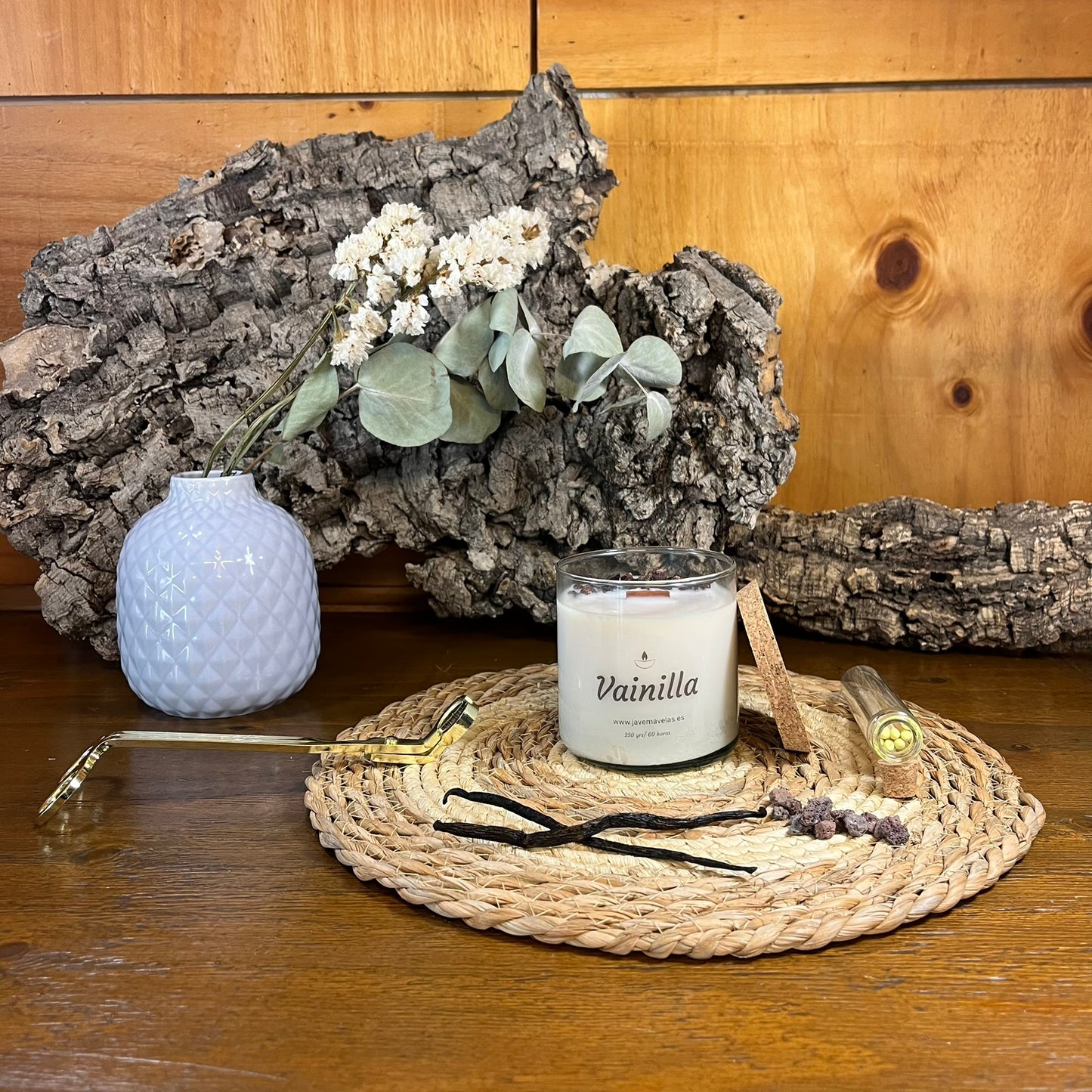 Vela Esencial Vainilla – Calma y Hogar