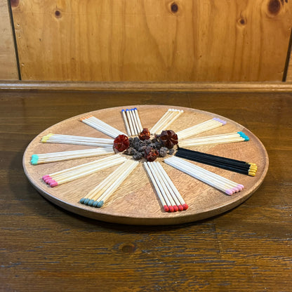 Botecito de cerillas de colores