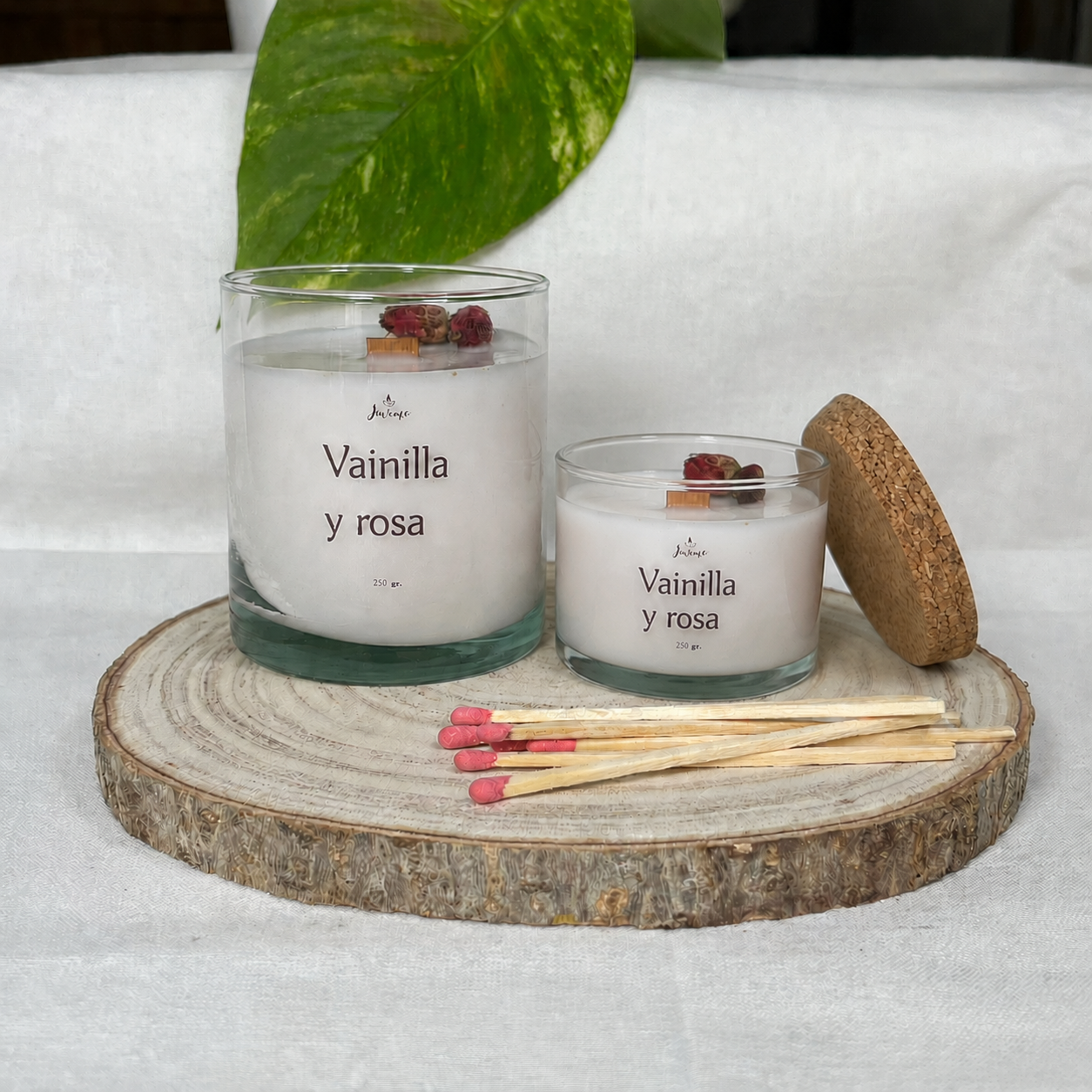 Vela Vainilla y Rosa con Cerillas